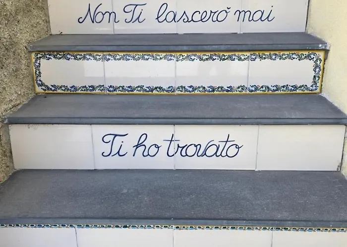 50&50 Sestri Levante